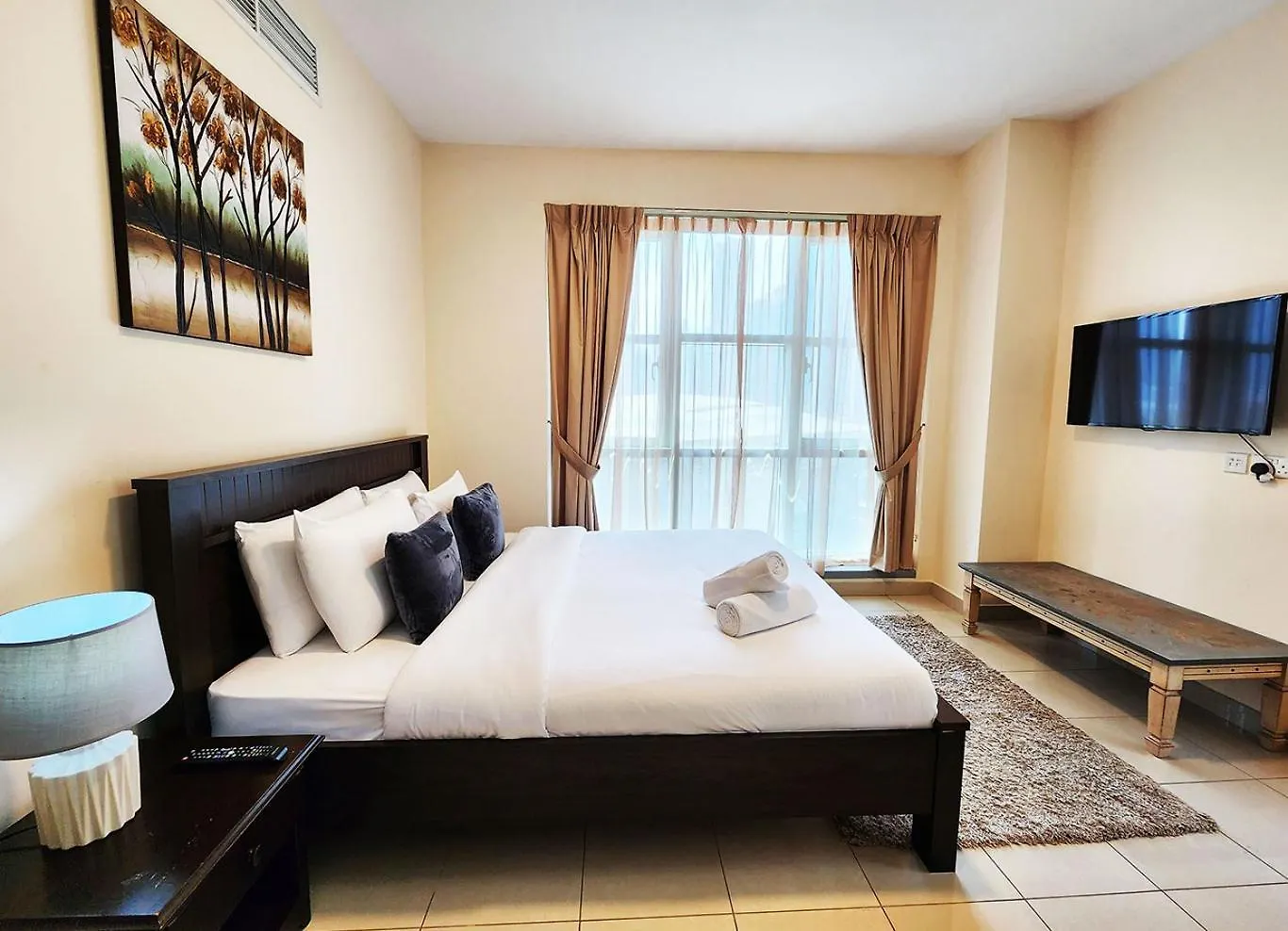 Rh- The Perfect Family Getaway, 3Br In Standpoint Tower Apartment Dubai 0*,  United Arab Emirates