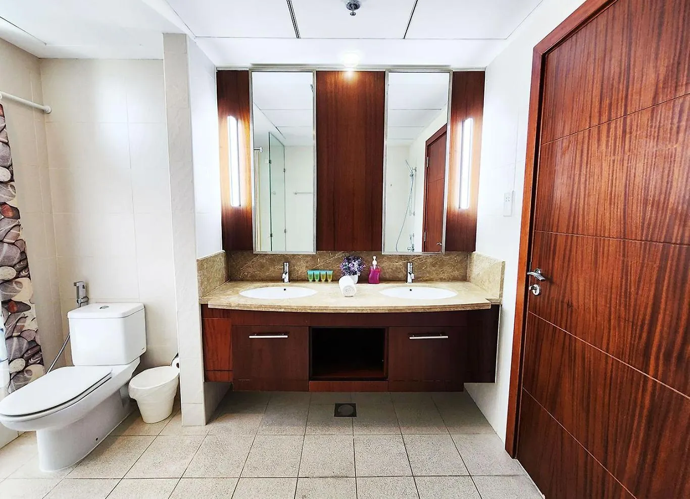 Rh- The Perfect Family Getaway, 3Br In Standpoint Tower Apartment Dubai